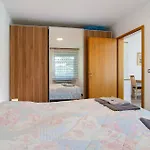 Honberg 아파트